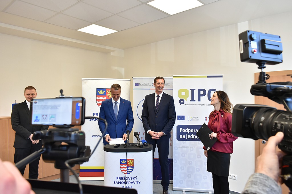 Informačno-poradenské centrum bude v Prešove pomáhať ďalšie tri roky