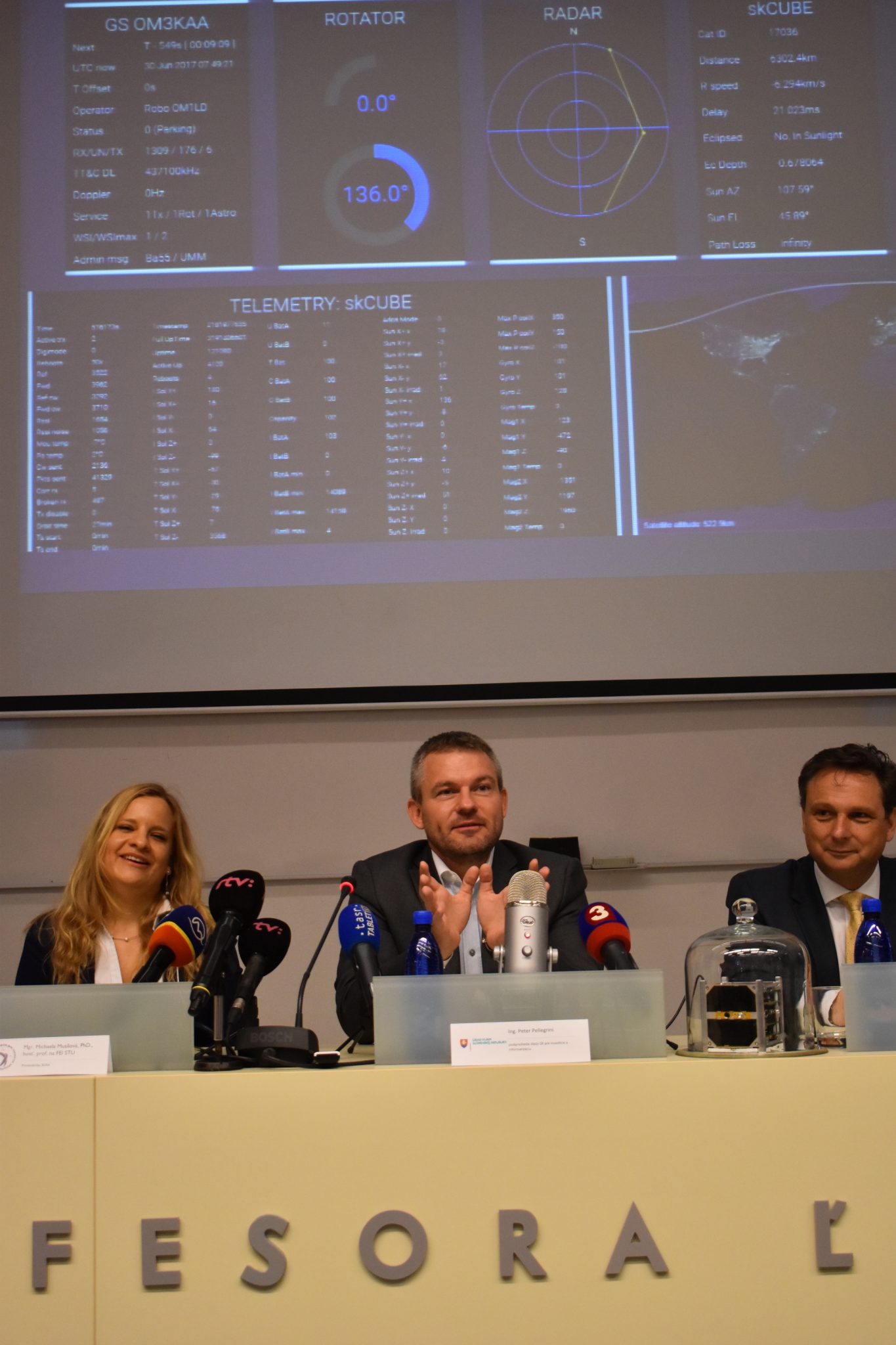 Prvá slovenská družica vo vesmíre