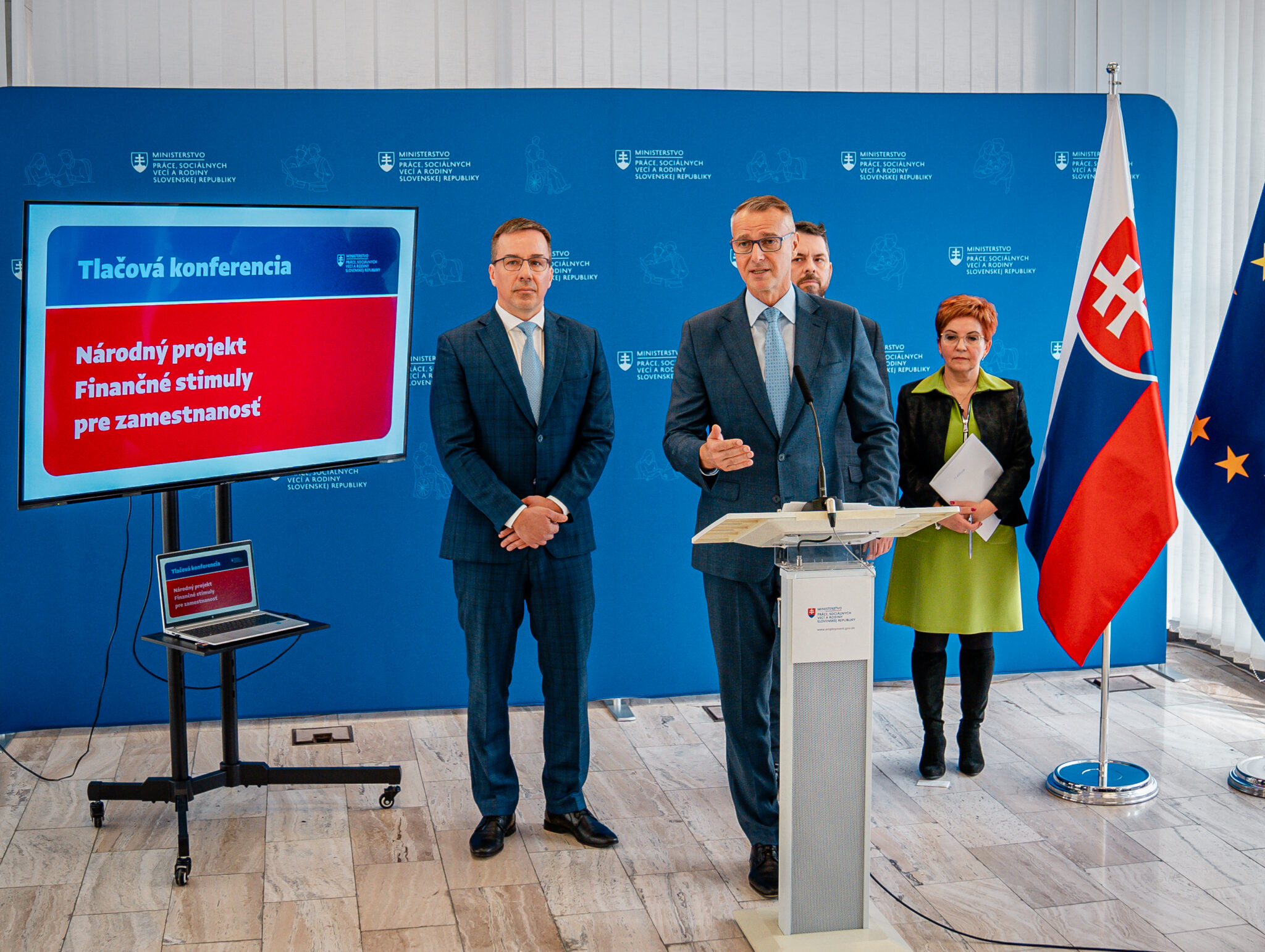 Minister Raši: Veľký projekt na zamestnávanie ľudí vo všetkých regiónoch Slovenska podporíme sumou vyše 300 miliónov eur
