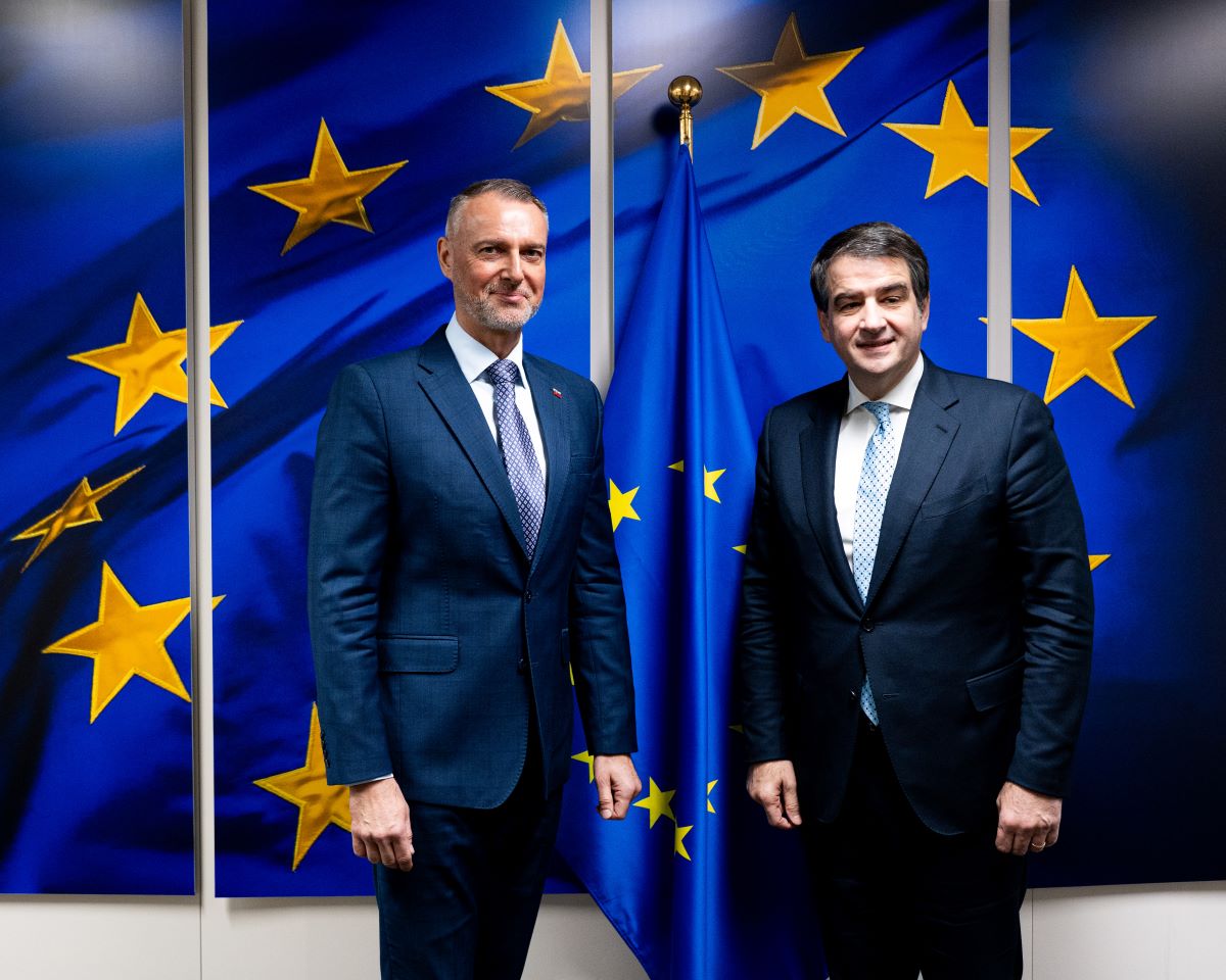 R. Raši rokoval v Bruseli s výkonným podpredsedom EK R. Fittom o pokroku Slovenska v plnení záväzkov a nastavení eurofondov po roku 2027