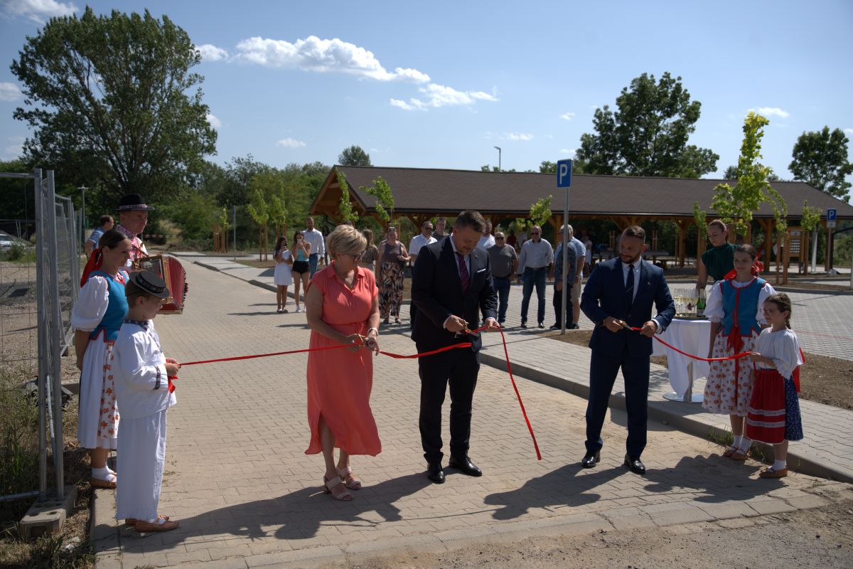 Minister S. Migaľ v Banskej Bystrici popiera mýty: Eurofondy pre regióny tečú, samosprávy môžu bez obáv žiadať o financie