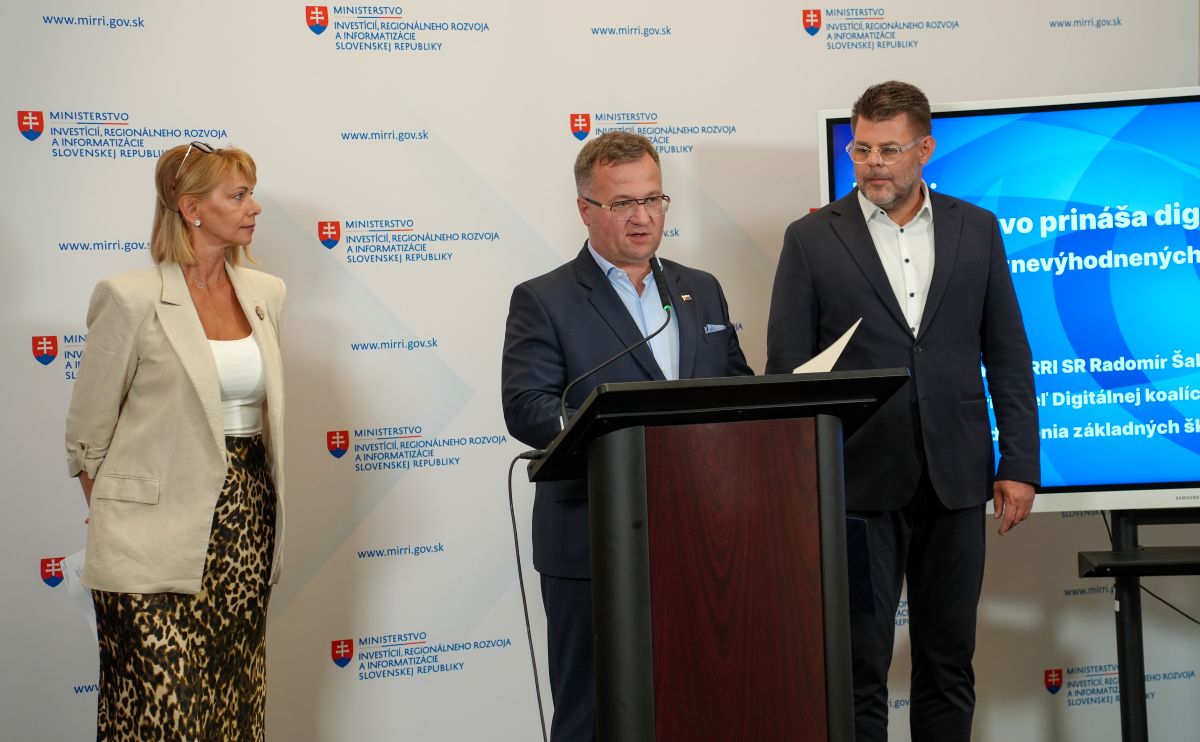 MIRRI bojuje proti digitálnej chudobe: Viac ako 48 000 žiakov základných a stredných škôl získa rýchly internet