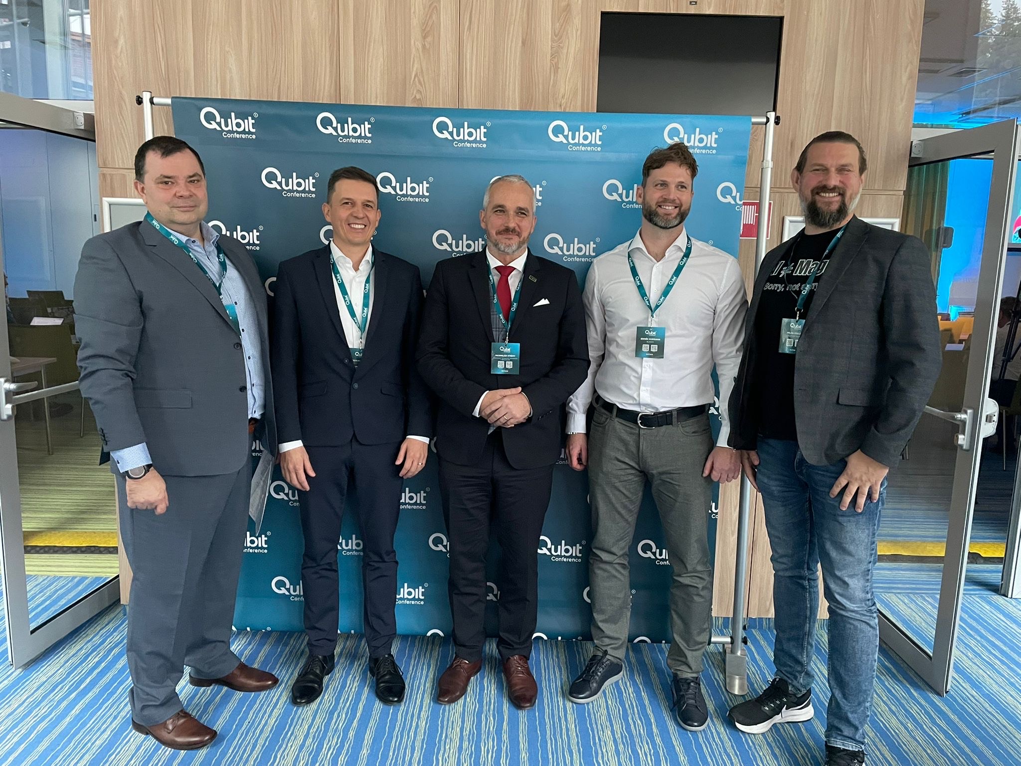 Slovensko kladie dôraz na budovanie dôveryhodnej umelej inteligencie