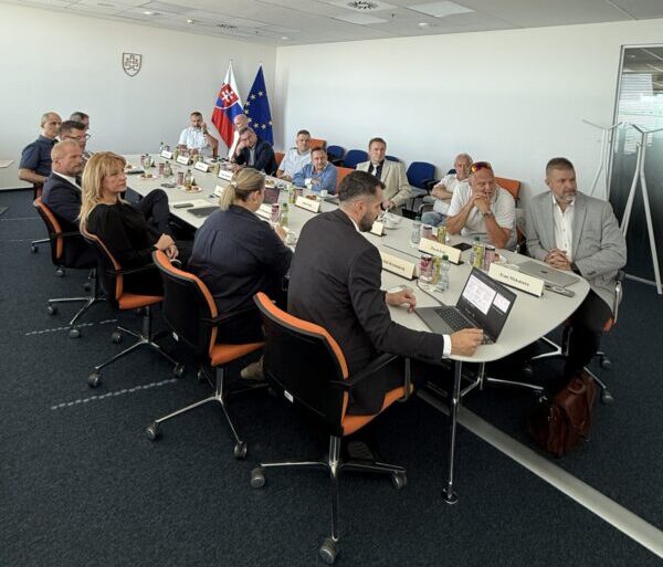 Okrúhly stôl o digitalizácii Slovenska opäť spojil odborníkov