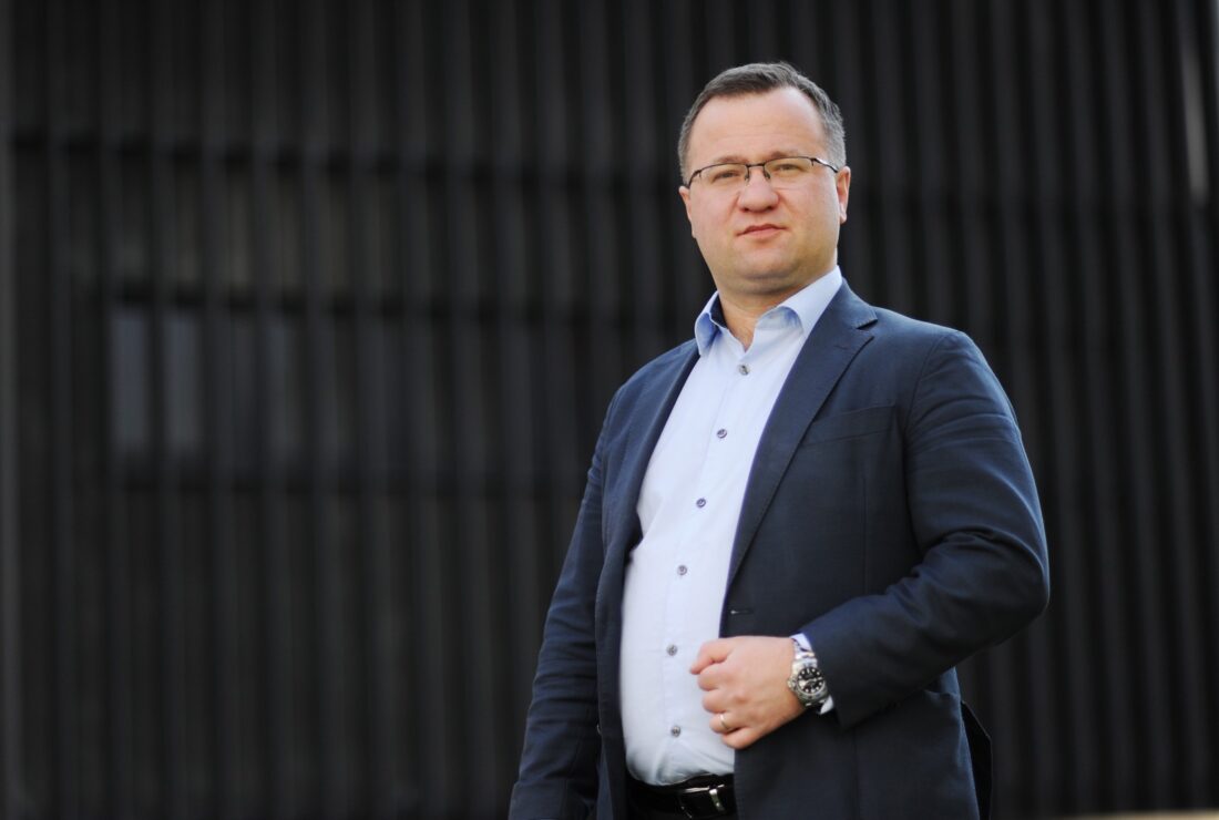 Štátny tajomník R. Šalitroš: Výzva MIRRI Developments išla podľa jasných pravidiel, zvažujeme podať trestné oznámenie za ohováranie a podnet na Radu pre mediálne služby